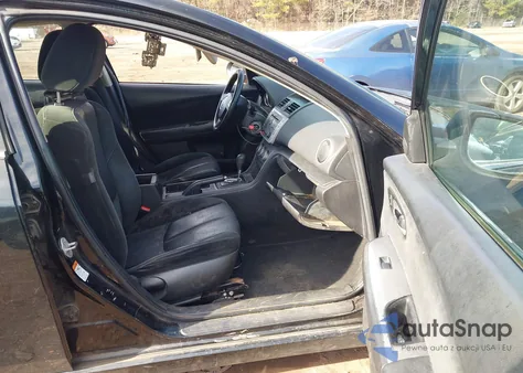 2010 Mazda Mazda6 I Sport z USA, uszkodzony, nr VIN 1YVHZ8BH4A5M37881